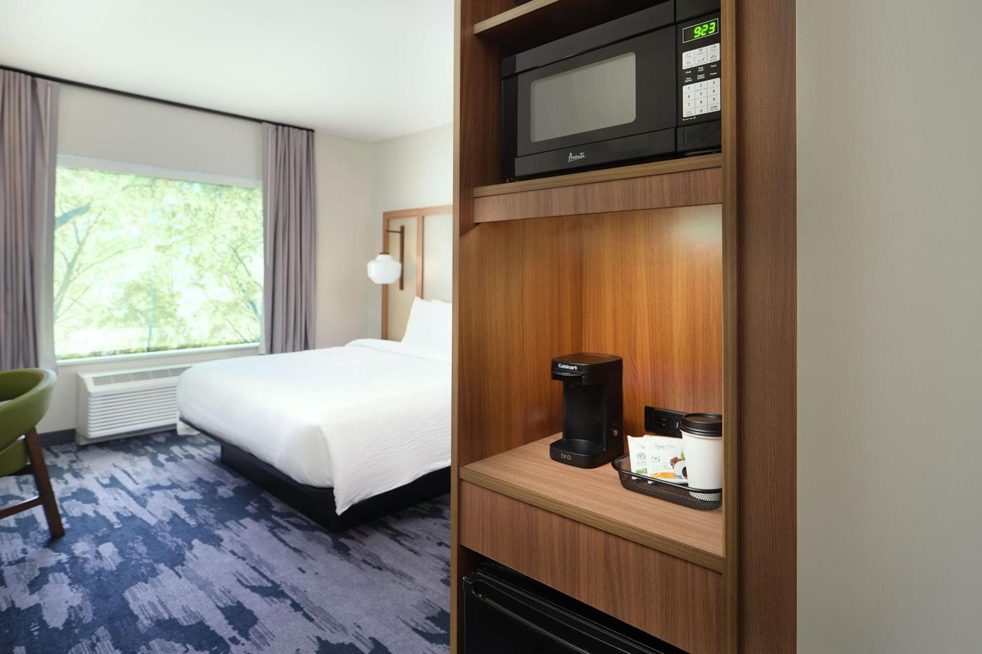 Fairfield Inn & Suites By Marriott Fort Lauderdale Northwest Tamarac Exterior photo